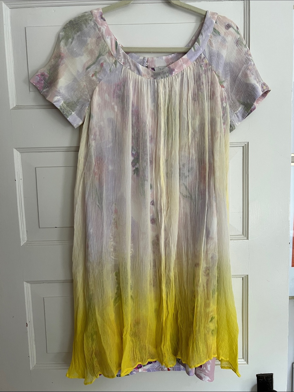 HD in Paris Yellow Ombre Floral Short-Sleeve Casual Dress